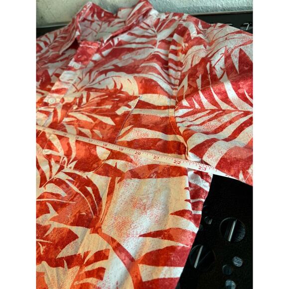 American Eagle Hawaiian Red Button Up Shirt Men's Short Sleeve Extra Large - Picture 8 of 8
